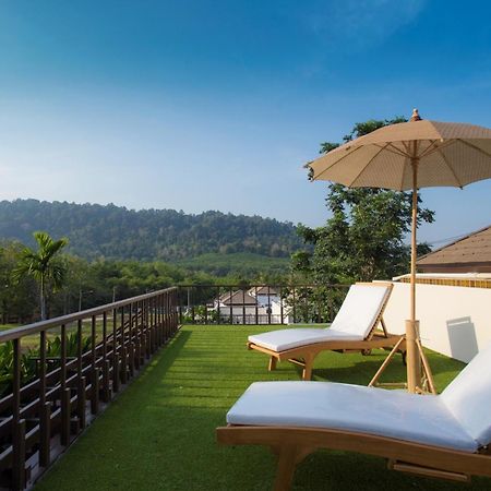 Ozone Villa Phuket Pa Khlok Kültér fotó