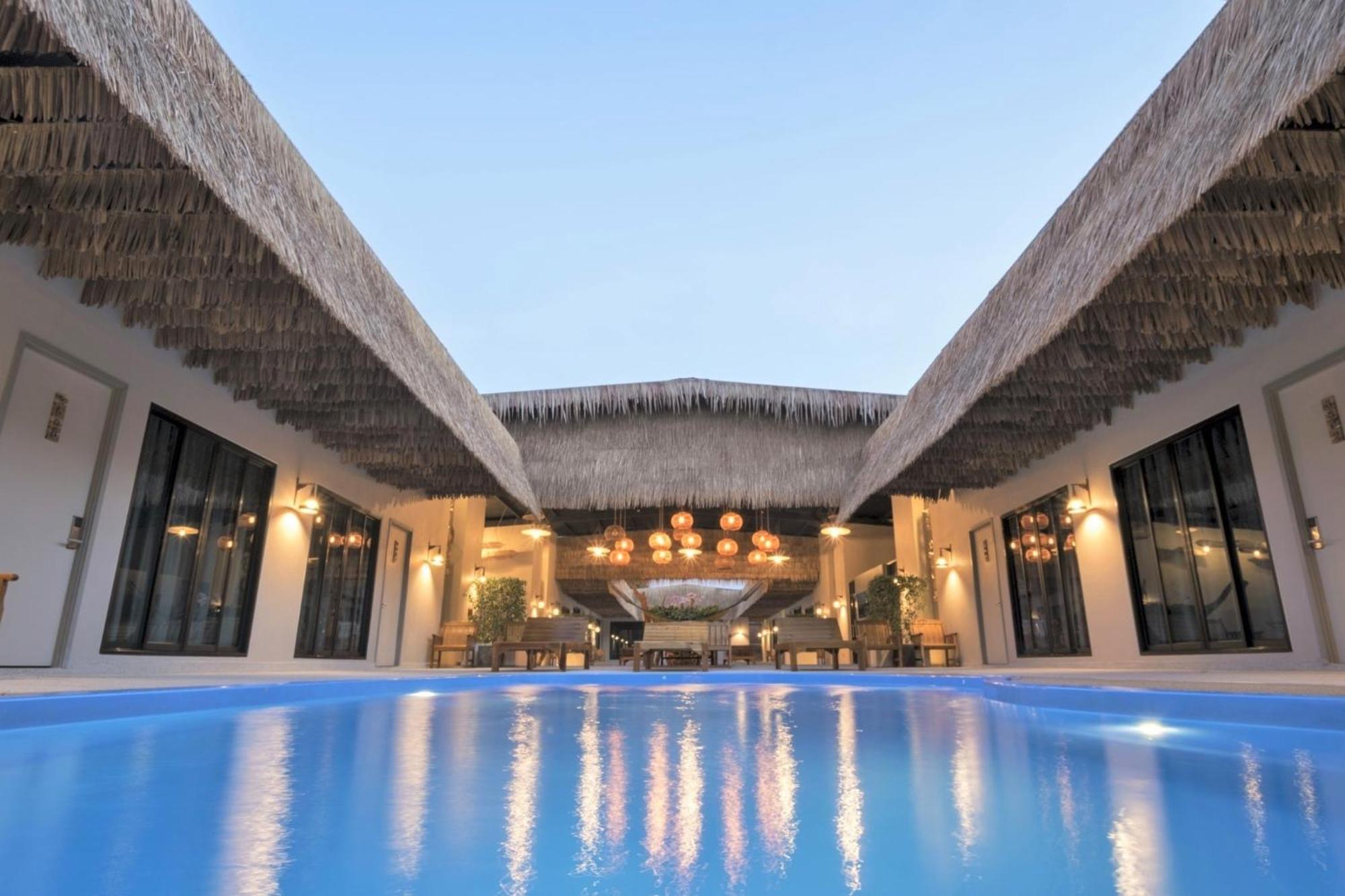 Ozone Villa Phuket Pa Khlok Kültér fotó