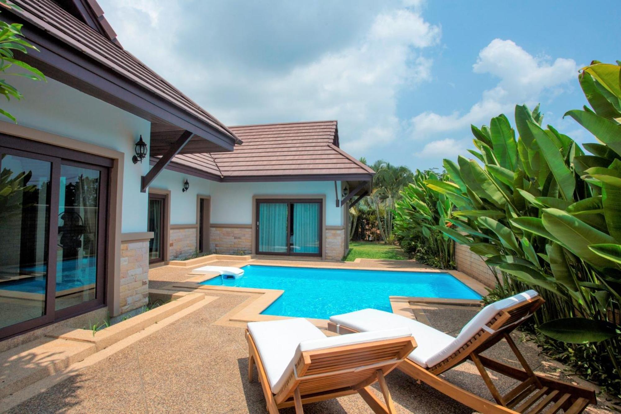 Ozone Villa Phuket Pa Khlok Kültér fotó