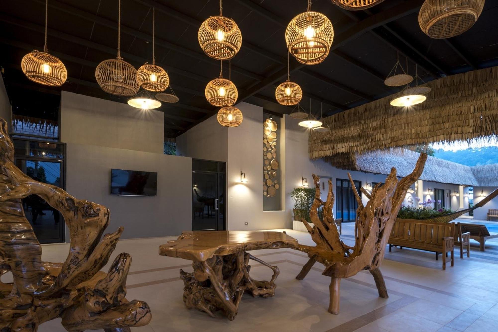 Ozone Villa Phuket Pa Khlok Kültér fotó